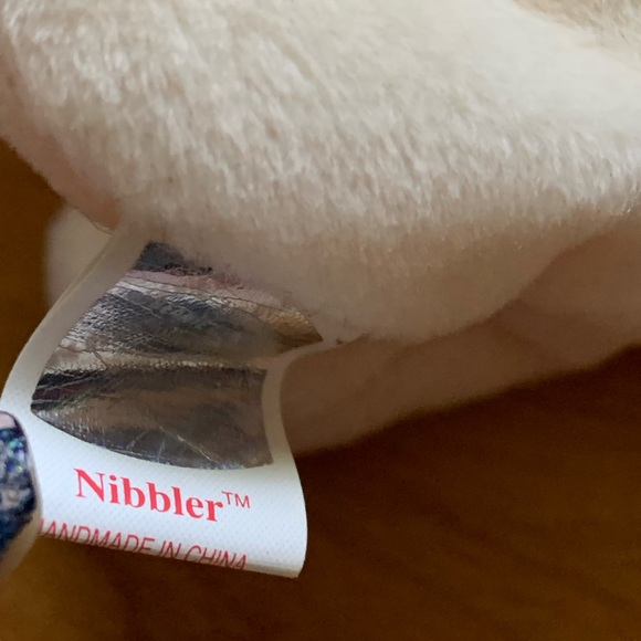TY Beanie Baby - NIBBLER the Rabbit (6 inch) with tag - Picture 9 of 10